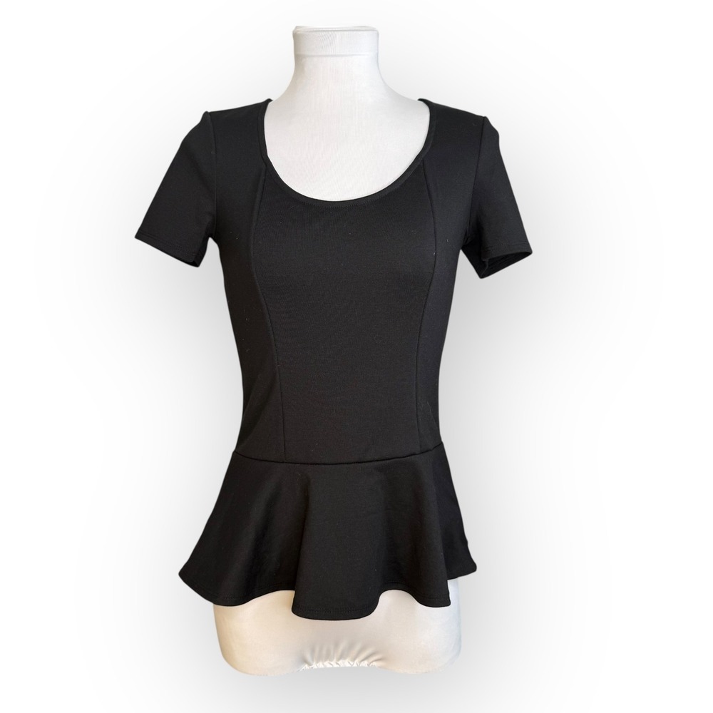 Kirra Black Peplum Top with Back Heart Cutout Large‎